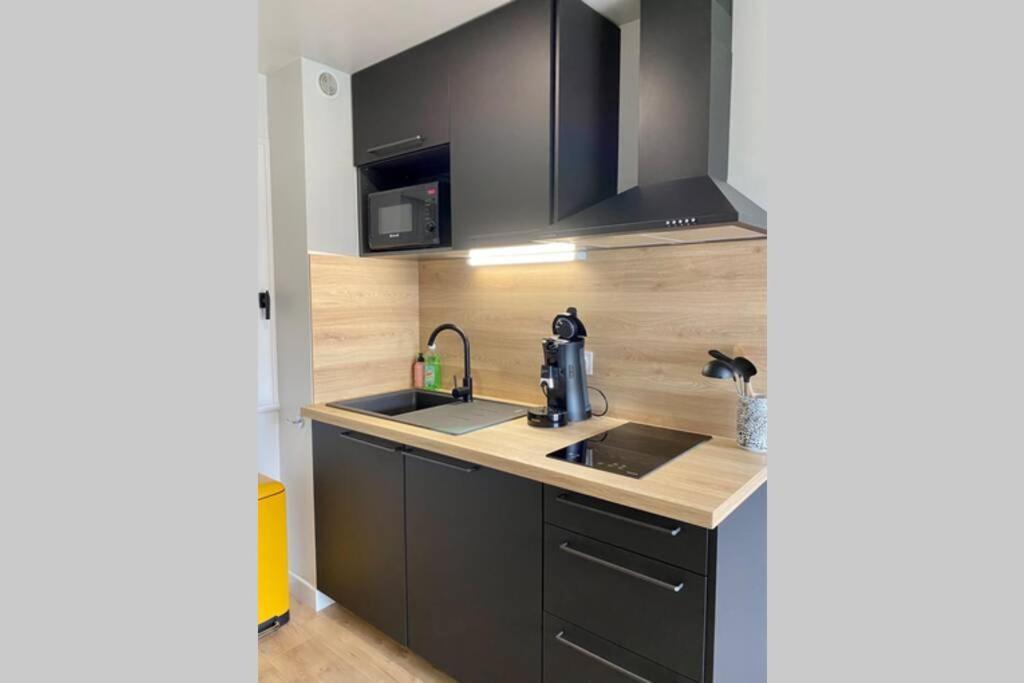 Coeur De Cabourg- Joli Studio Avec Terrasse - Appartamento Esterno foto